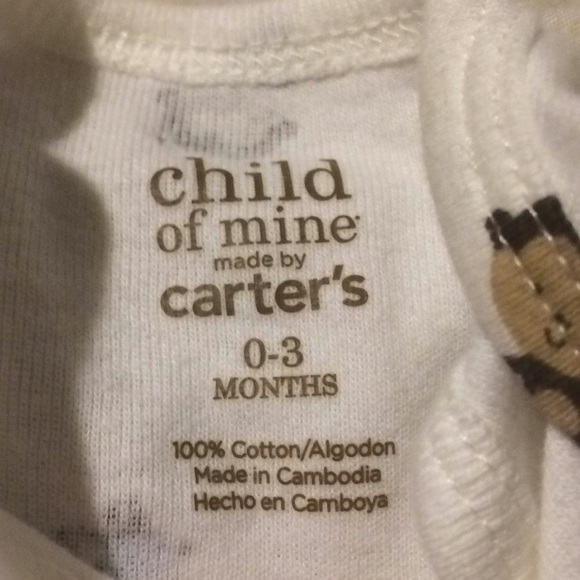 Brand new baby clothes for cost $4 for all - Picture 6 of 8